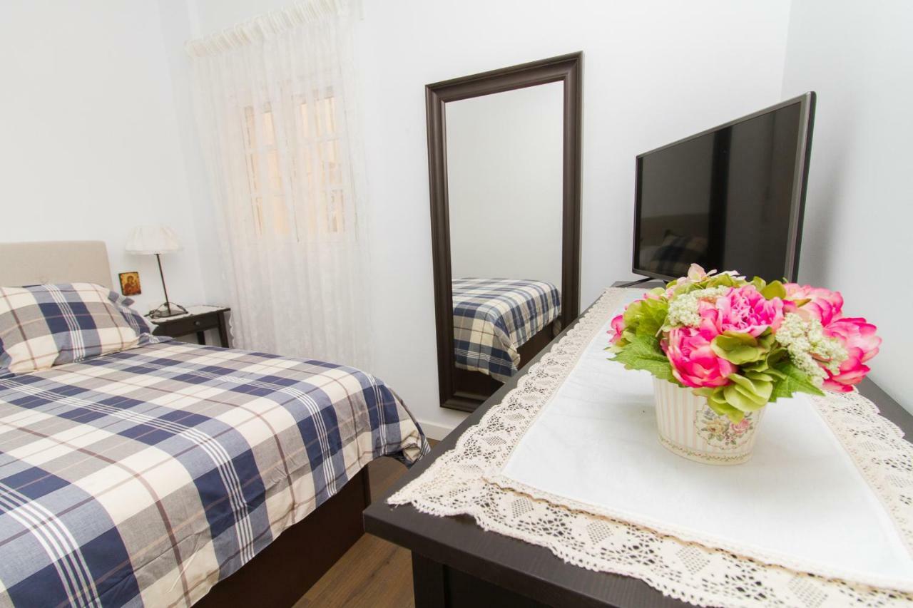 Good Vibes Centro Historico Apartment Malaga Luaran gambar