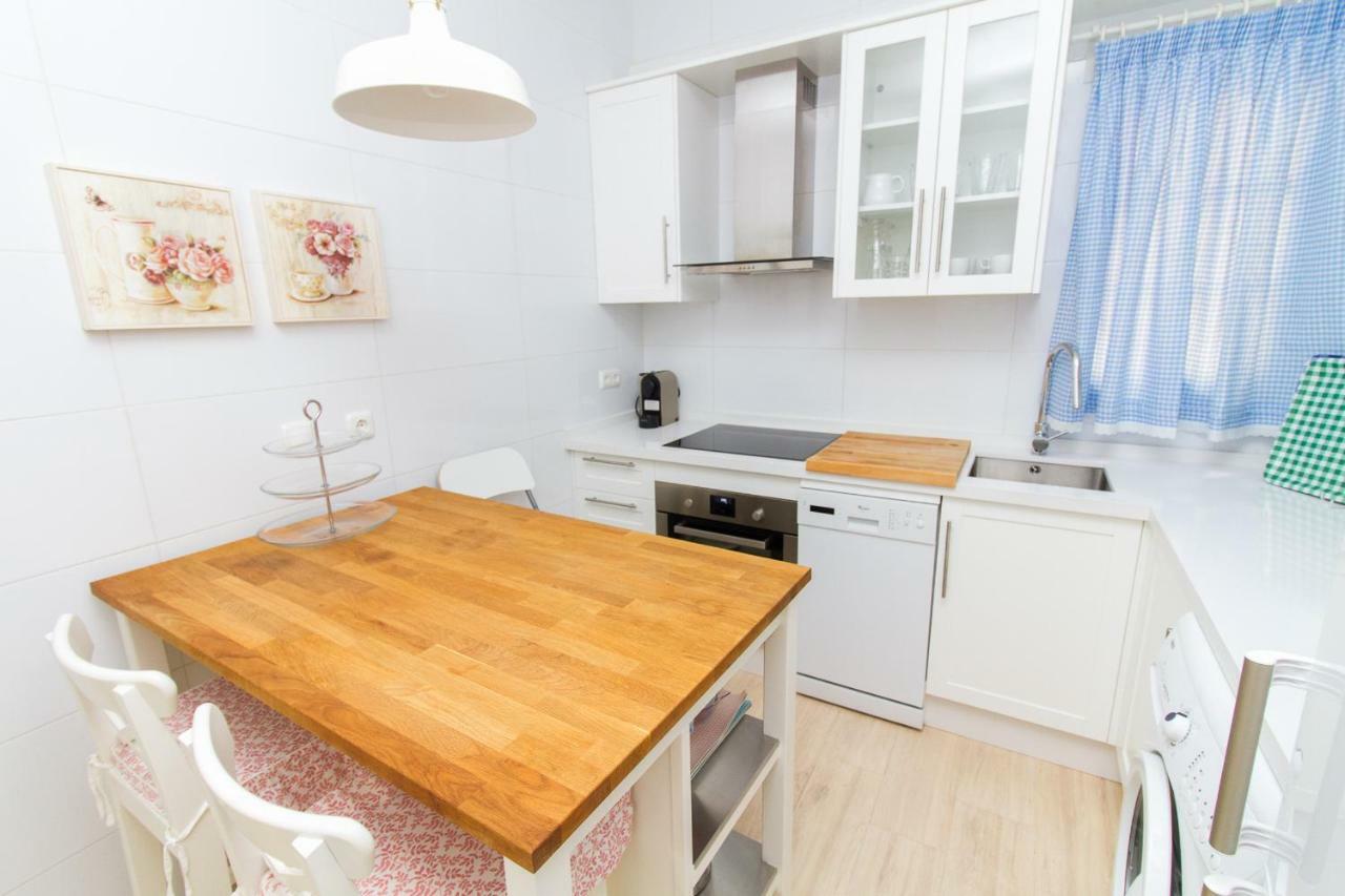 Good Vibes Centro Historico Apartment Malaga Luaran gambar